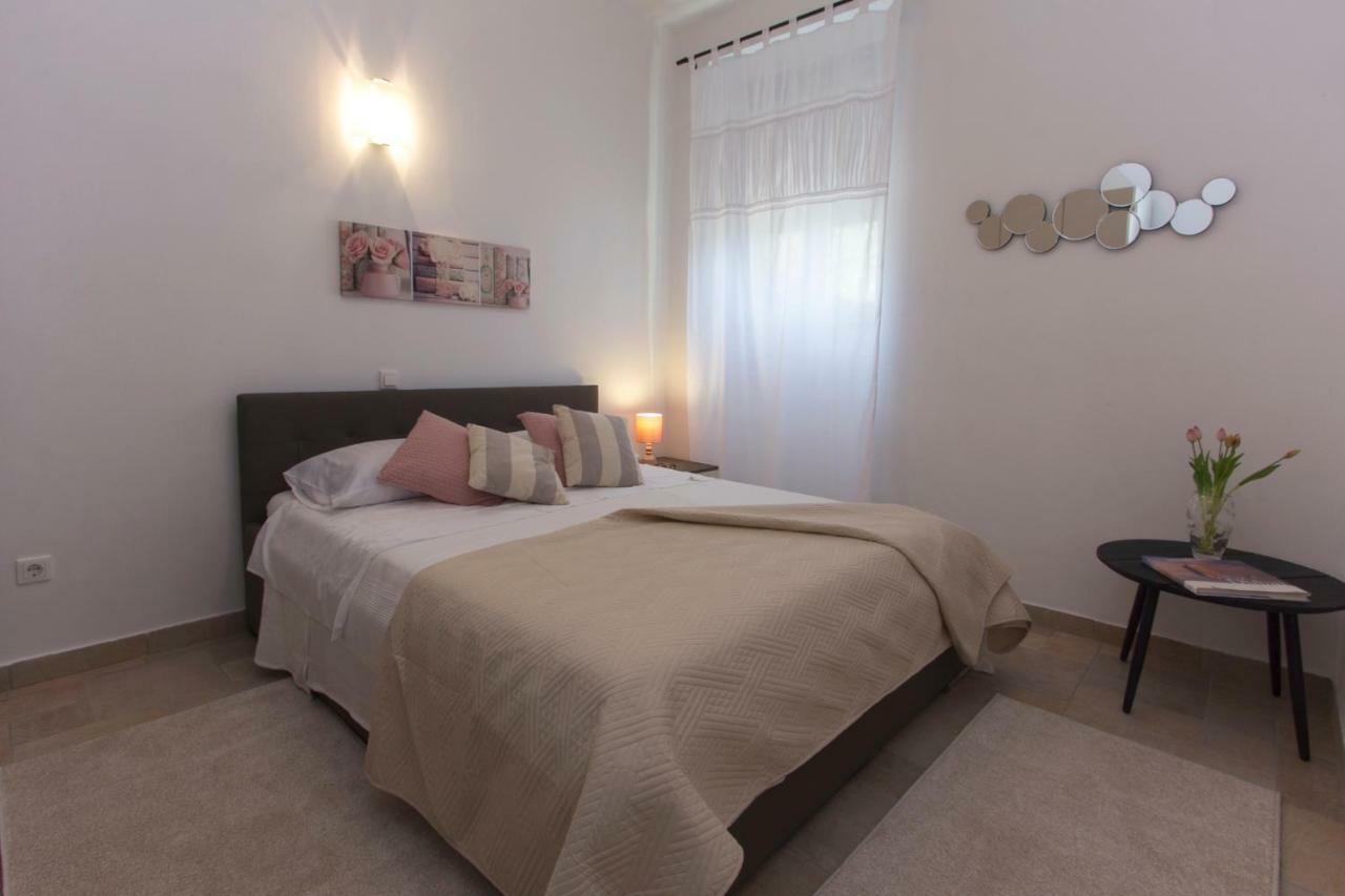 Apartment Ema Zadar Ngoại thất bức ảnh